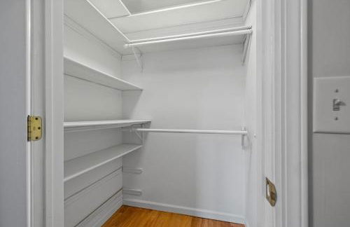 Huge Retreat w Alaska King, Pool & Jacuzzi Tub Indoor - Foto 21