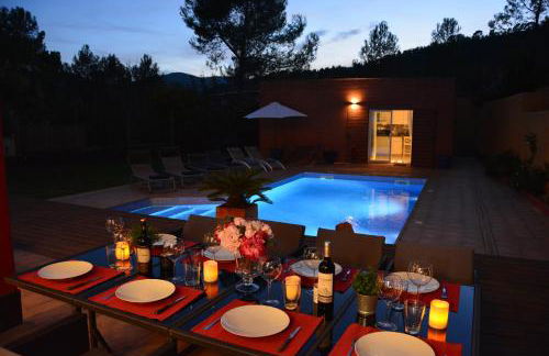 Villa Sitges Maria Sunny Oriented SW AC Confortable High Quality 5 star guest coments - Photo 8