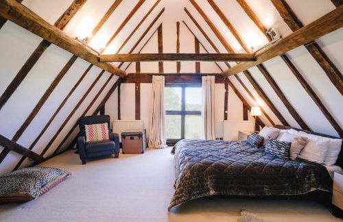 The Long Barn, a stylist barn conversion on a farm - Foto 23