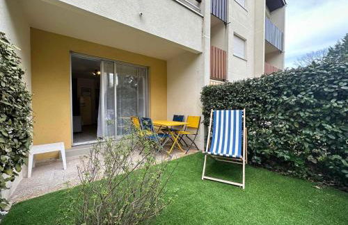 Studio au calme, plage et centre à pied, jardinet ensoleillé, parking privé - FR-1-550-51 - Foto 1