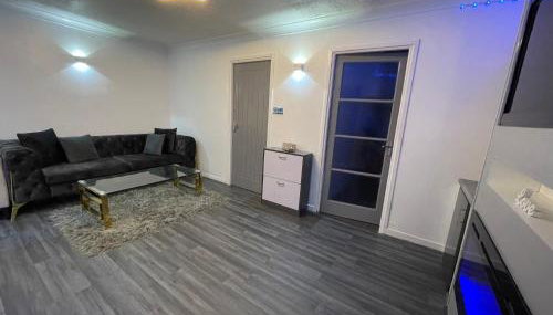 Newly refurbished modern 2 bedroom flat - Foto 5