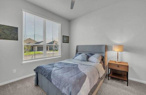 Luxury Retreat in Serene Surroundings, 4 Bedrooms Corporate House, Entire house with full amanities, Convenient location Near Medical Centers and Downtown - Foto 25