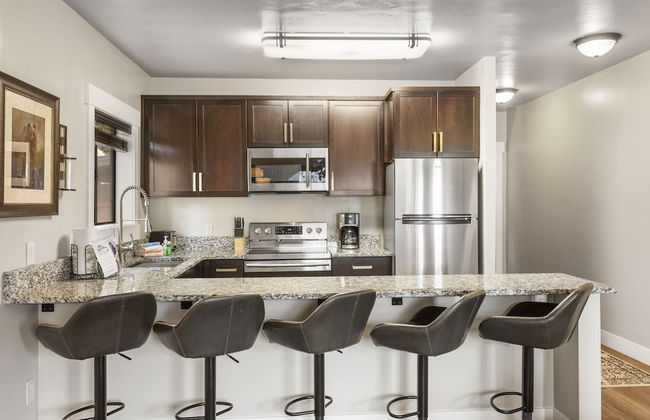 The Yellowstone Hideaway Unit A Cozy 1-Bedroom Yellowstone Hideaway, 1 Minute from Yellowstone Park! - Foto 15