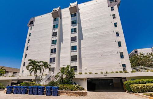 1055-805 8th Floor Condo with Abundant Light - Foto 38