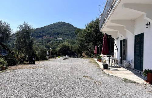 Villa tranquilla immersa nel verde a 2 Km dal mare - Foto 72