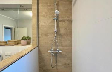 Modernes Apartment Rooftop in Dresden - mit Parkplatz und 2 Balkone! - Foto 26