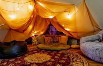 Centrally Located With Lake Views - Photo 2