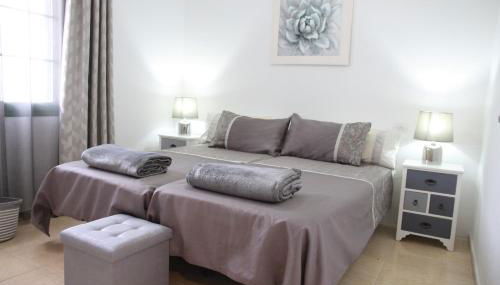 Castillo Holiday Apartment- Puerta del Sol 245 - Photo 2