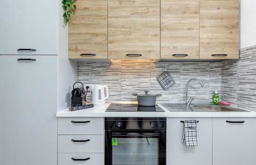 San Donato - Grazioso Moderno Monolocale - 600 m Metro Principi d'Acaja - Photo 7