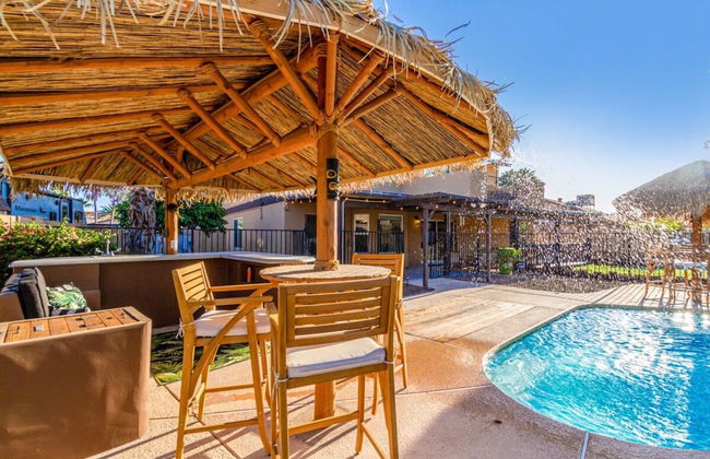 Tiki Paradise w Htd Pool Putt Grn Tiki Bar - Photo 46