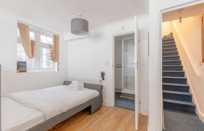 Studio W/private Patio Heart of Brixton, London! - Foto 3