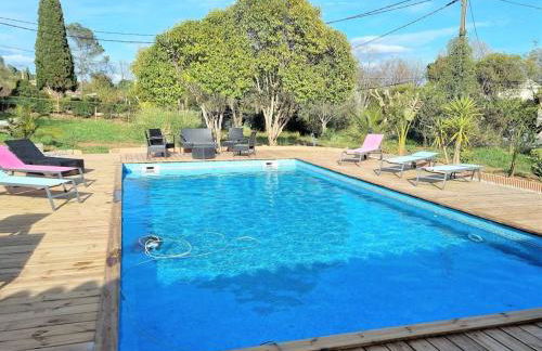 VILLA avec piscine - 4 chambres - parking - calme - Foto 2