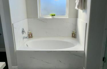 City Oasis Near NRG Stadium, Med Center & Downtown! - Photo 20