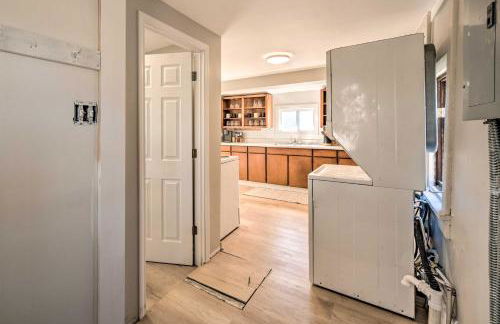 Sunny Superior Home - Swim, Hike, and Explore! - Foto 4