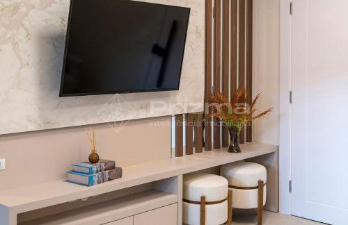 306 Bl 03 - WaldGarten Bombinhas - 50 m do Mar e Frente Avenida - Condomínio de Alto Padrão - Piscina - Academia - Salão de jogos - Foto 25