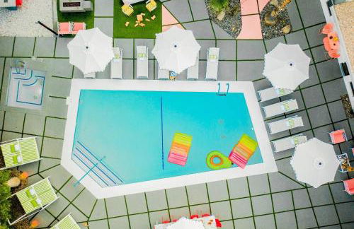 5 Private Rooms, Sleeps 14 Wesley Studio Buyout - Foto 6