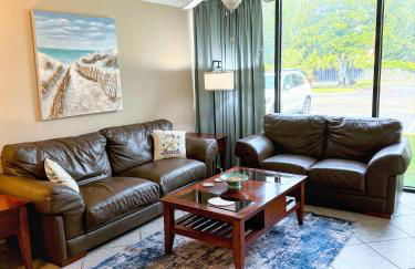 Cozy Retreat King Bed Fast Wi-Fi Beach - Foto 1