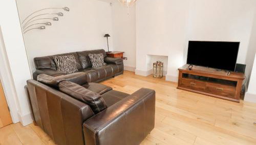 Rainbows End - Photo 2