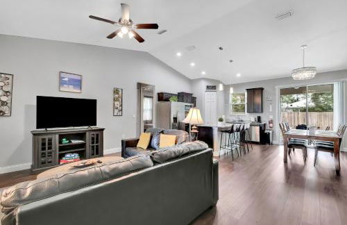 Perfect Getaway Home! Close to Rainbow Springs! - Foto 8