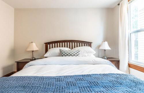 Charming Capitol Hill Craftsman - Foto 16