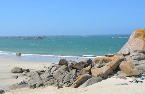 Villa Yana Bretagne Piscine Intérieure partagée et Spa Privatif 100m de la Plage - Foto 14