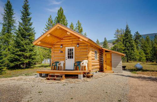 Mtn Views and Fireplace Cozy Trout Creek Tiny Home - Foto 19