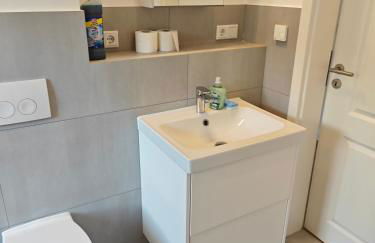 Siegen 2 - Geisweid Work and stay Neu Modernisiert 3 Schlafzimmer Badezimmer Wohnzimmer Balkon - Foto 75