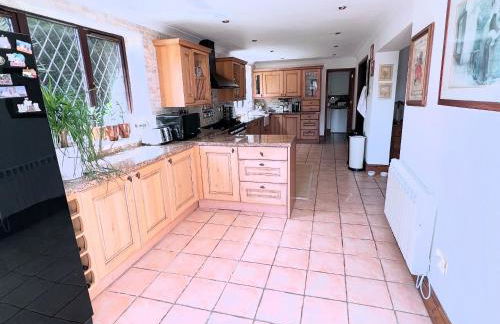 DAINTY HOME STAY - 6 BDR Contractors, Family & Group - Foto 68