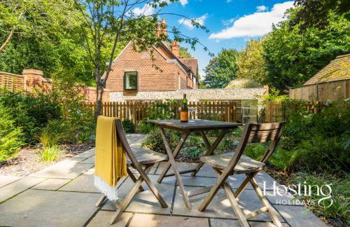 The Writers Retreat - Photo 21