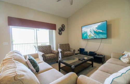 Magnificent 2 BR Lakefront Condo in Heritage Oaks - Foto 2