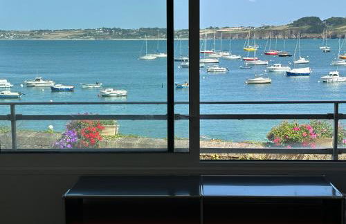 Appartement Design IX - Port du Rosmeur - Sublime Vue Mer - Parking - Foto 3