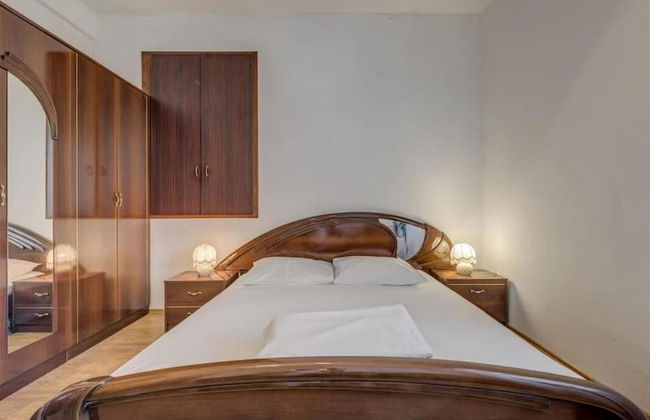 Charming Retreat Holiday Home Mravince With Pool - Foto 2