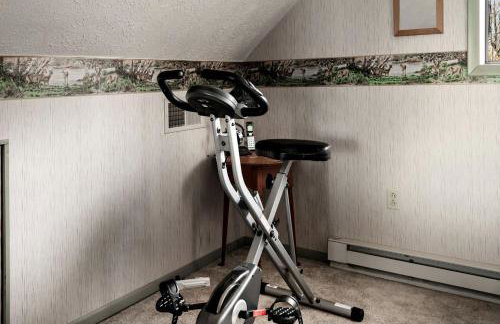 Lustrous Lakefront Cabin Oasis near Lake Ferndale in West Virginia - Foto 23