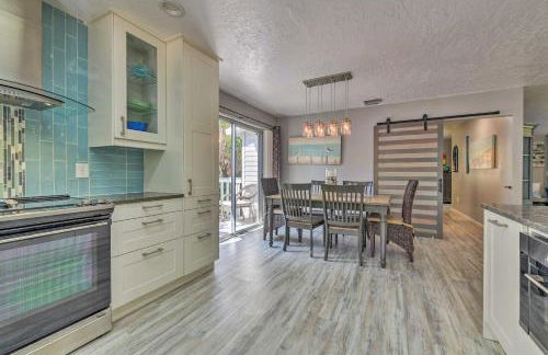 Canal-front Gem with Pool and Hot Tub in Anna Maria - Foto 8