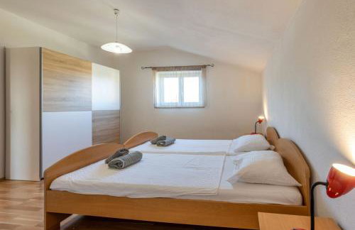 Villa Marić, a charming villa with a beautiful poolside - Foto 30