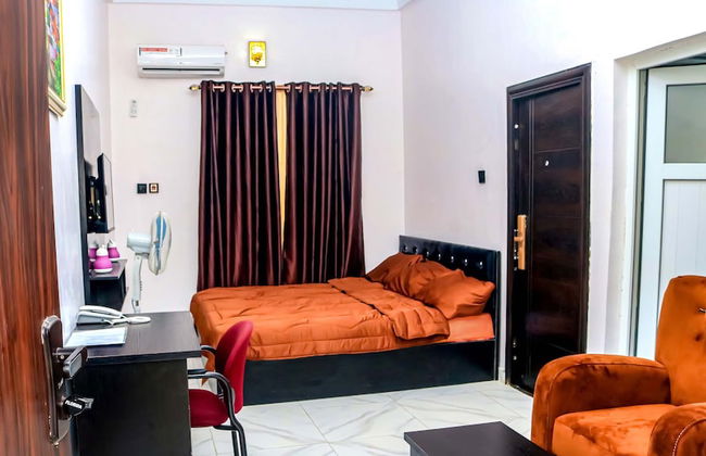 Satellite Apartment - Photo 7