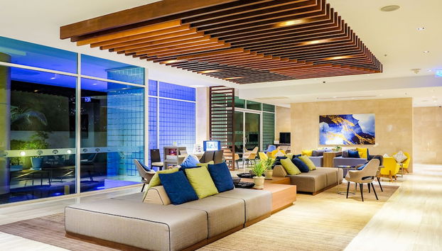 Coin salon dans le hall