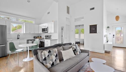 Solace One Houston 1BR with Balcony Views! - Foto 4