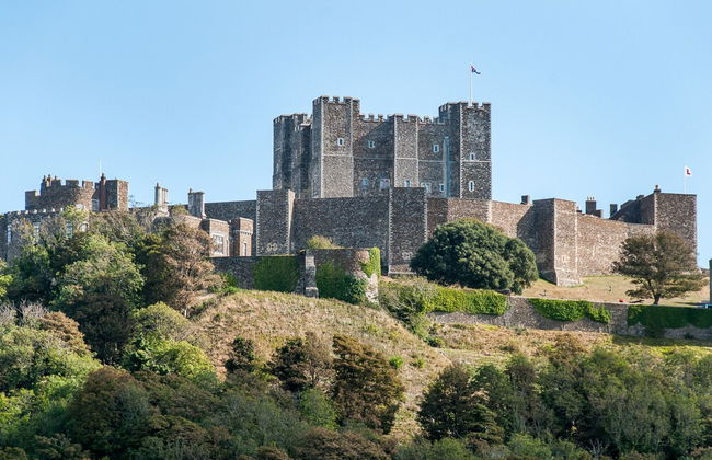 2 Bed Flat in Pedestrianized High Street - Foto 16