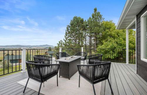 Black Hills Getaway with Hot Tub & Game Room for 18 - Foto 43