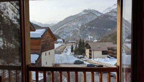 Appartement 3 pieces 6 personnes, 2 chambres, wifi fibre gratuit, piscine l'été et au pied des pistes l'hiver - Foto 3