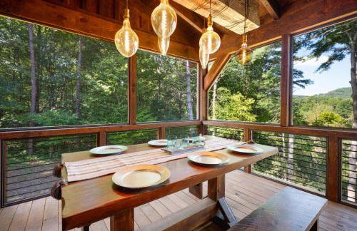 Copperline Lodge - Luxury Creekside Retreat - Creekside Views, Hot Tub, Game Room, Outdoor Fireplaces, Chef Kitchen, Fire Pit - - Foto 48
