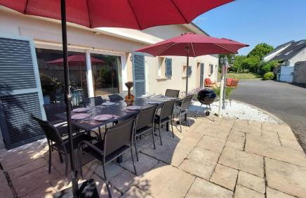 Le So Art, grande maison 4 chambres, terrain de pétanque, grand jardin clos, flipper, babyfoot, jeux Arcade, ping pong,1 km mer, proche golf, Port en Bessin, Bayeux et plages du débarquement, adaptée enfants - Foto 53