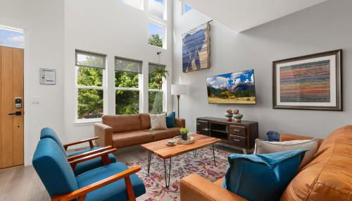 Contemporary Gem - Rooftop Deck & Private Hot Tub! - Foto 2