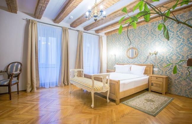 Safrano Palace - Photo 50