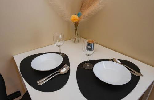 Spazio Breda - Free Parking, Private Garage, Metro M1, Balcony, 4 Guests - Foto 33