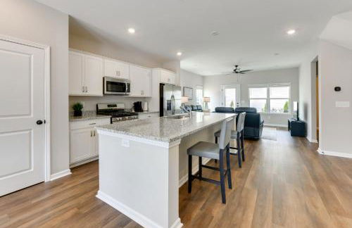 5 Mi to Auburn University Sleek Townhome with Patio - Photo 6