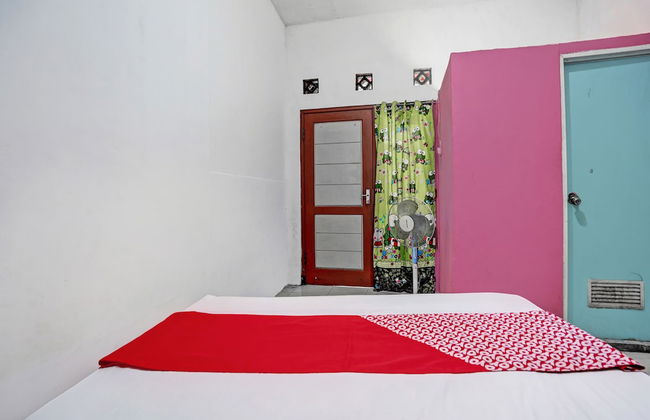 OYO Life 92840 Wisma Morricco - Foto 13