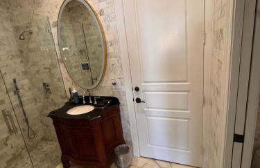 Fort Lauderdale Mansion with Private Pool & Hot Tub - Perfect for Families - Foto 48