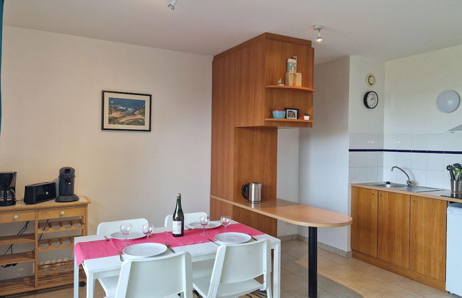 Flat With Direct Beach Access - Photo 4